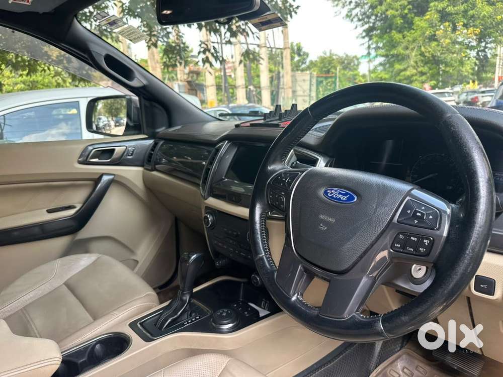 Ford Endeavour 3.2 Titanium At 4x4, 2017, Diesel