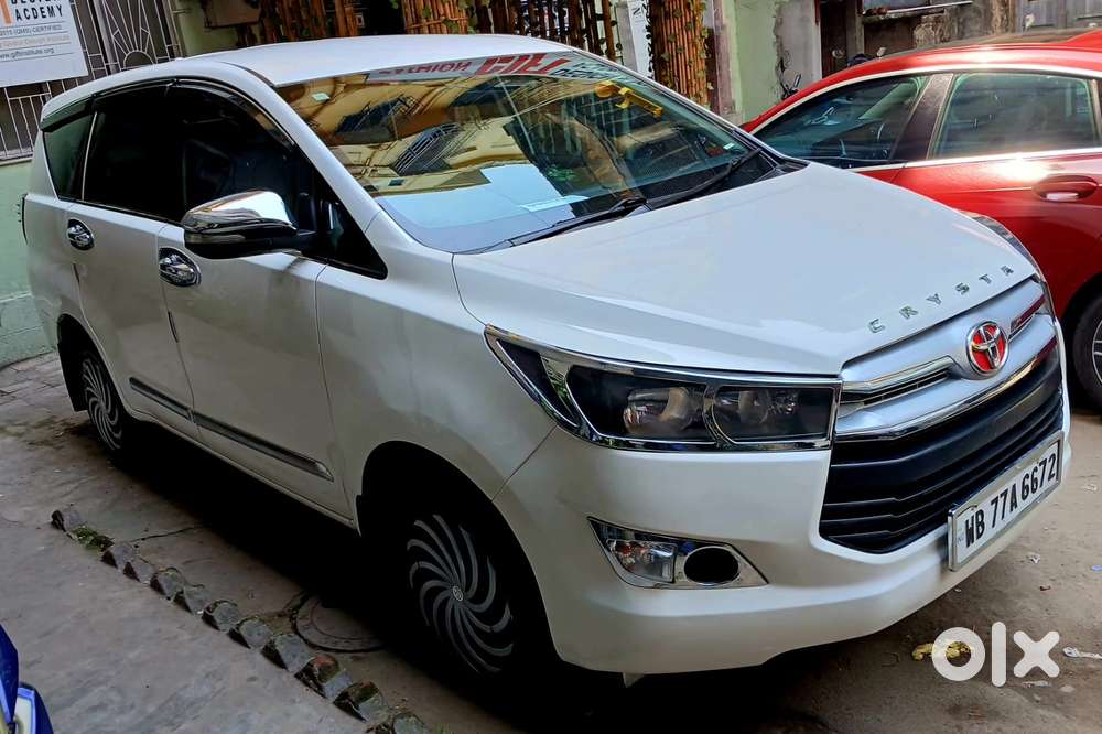 Toyota Innova Crysta 2.4 G Mt 8s, 2020, Diesel