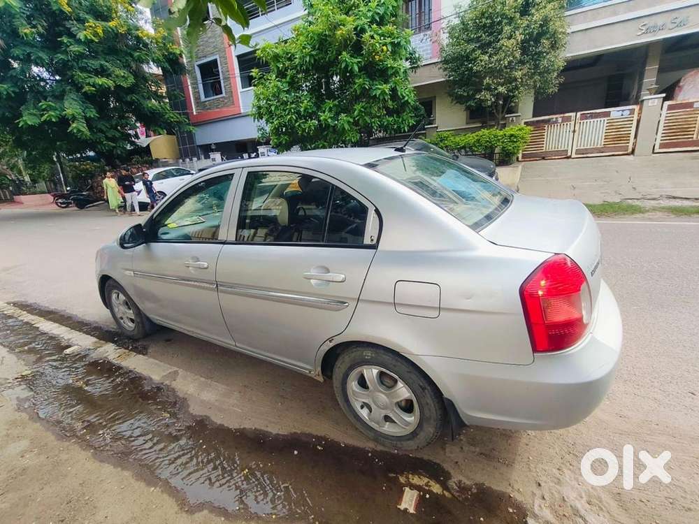 Hyundai Verna Crdi 2009