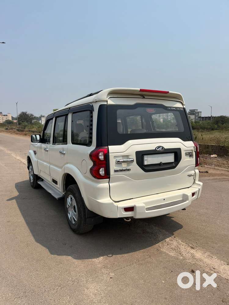 Mahindra Scorpio S2 9 Seater, 2015, Diesel