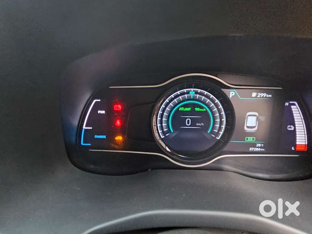 Hyundai Kona Electric Premium Dual Tone, 2022, Electric