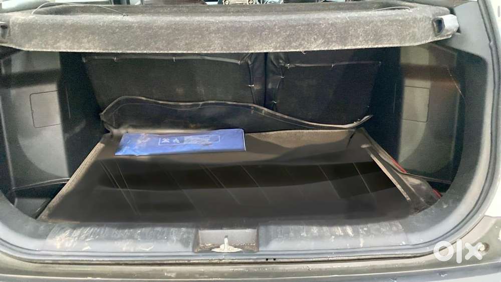 Maruti Suzuki Vitara Brezza 1.5 Zxi, 2023, Petrol