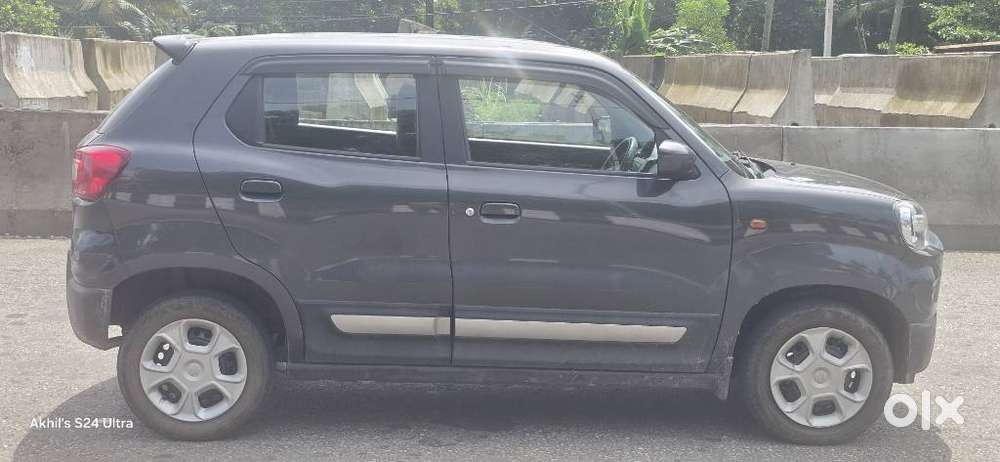Maruti Suzuki S-presso Vxi Opt, 2023