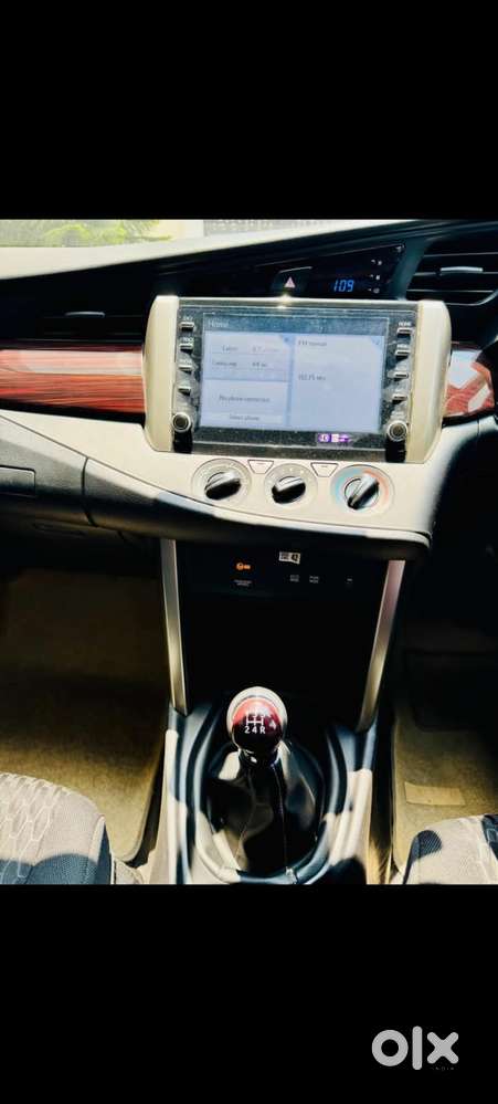 Toyota Innova Crysta 2.4 Gx Limited Edition 8 Str, 2025, Diesel