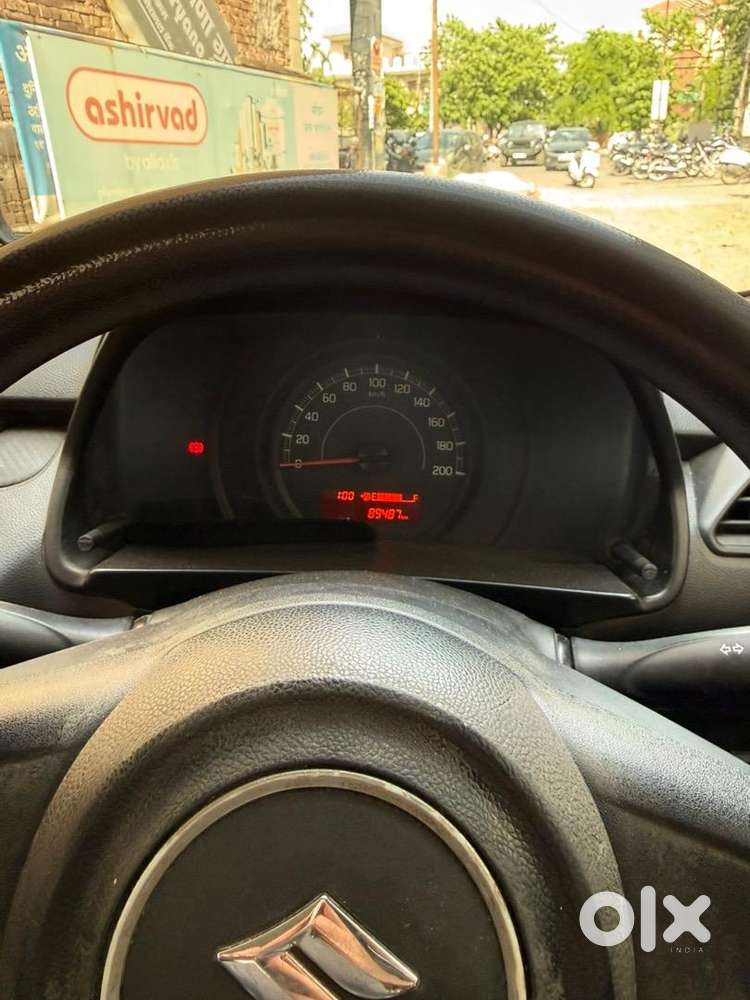 Maruti Suzuki Swift 2019 Petrol 89000 Km Driven