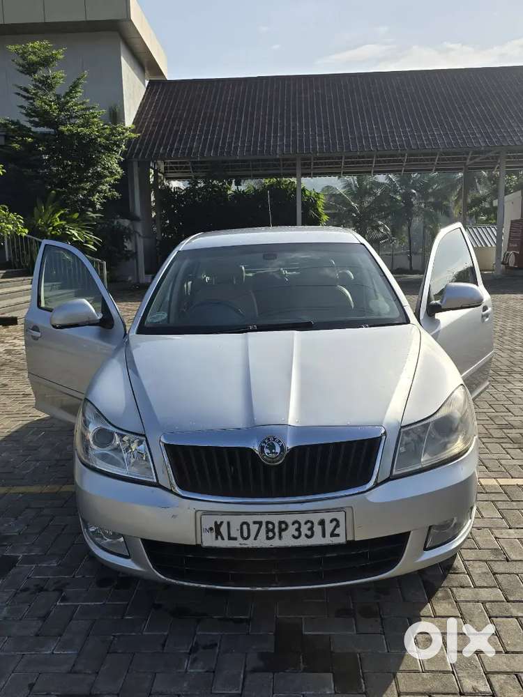 Skoda Laura 2010 Diesel 207000 Km Driven