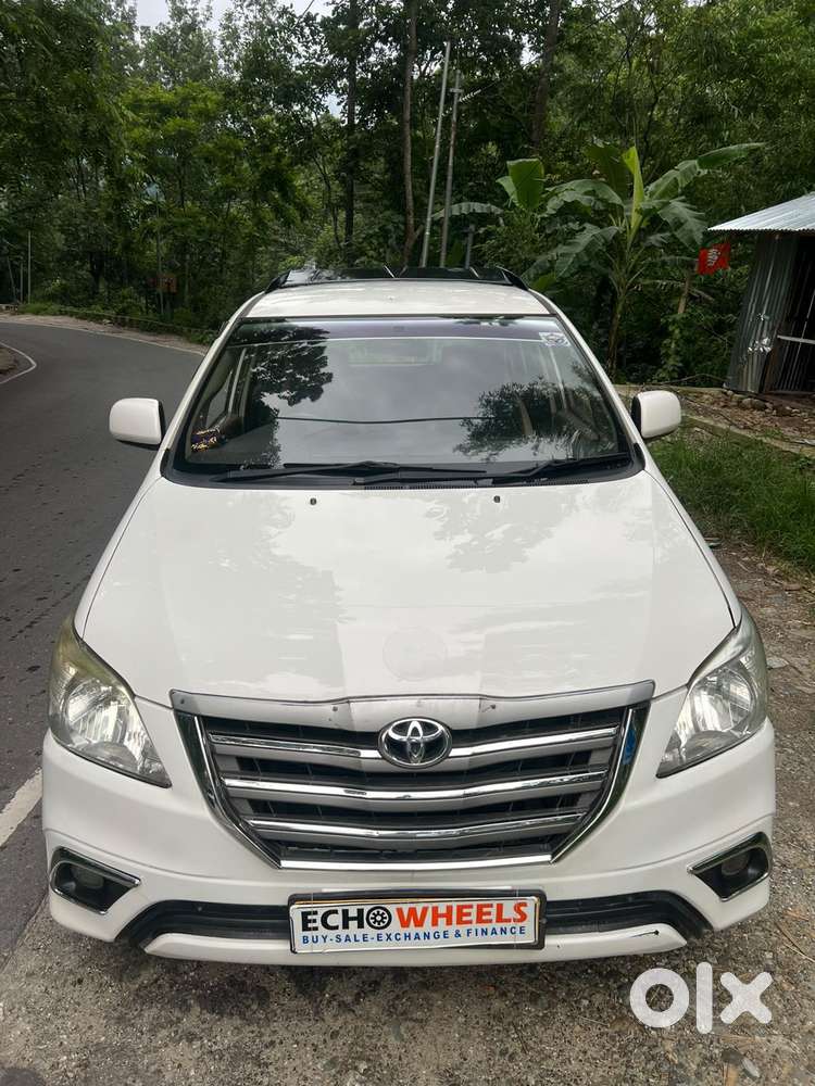 Toyota Innova 2.5 G (diesel) 7 Seater Bs Iv, 2015, Diesel