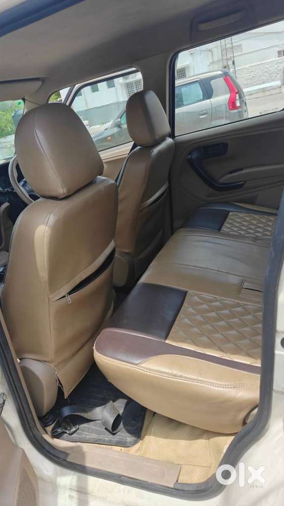 Mahindra Bolero Neo N8, 2022, Diesel
