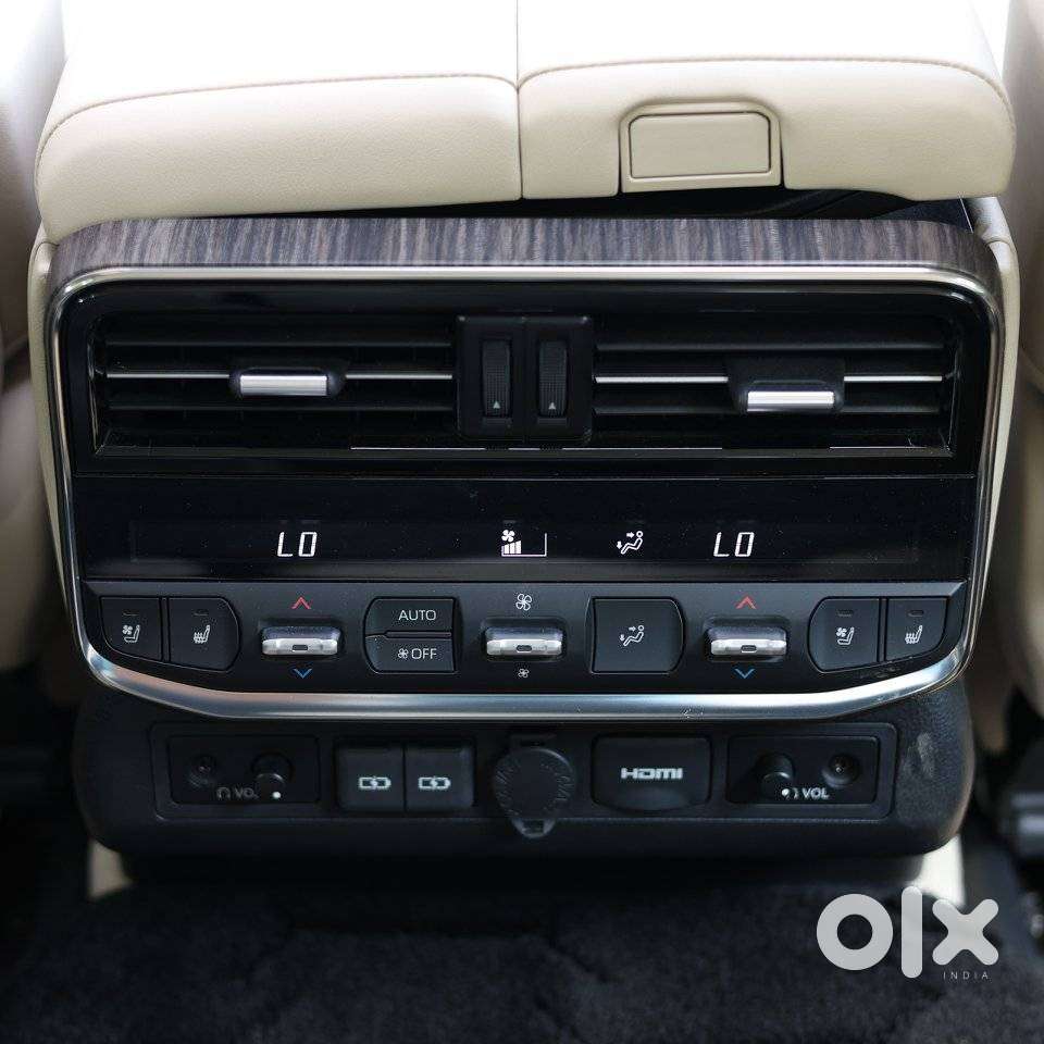 Toyota Land Cruiser 3.3 Zx Diesel, 2023, Diesel