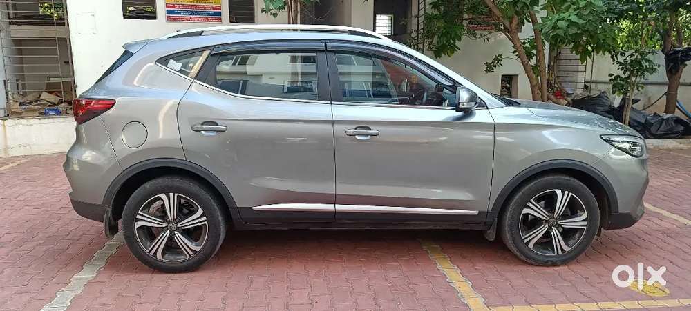 Mg Astor 2022 Petrol Well Maintained