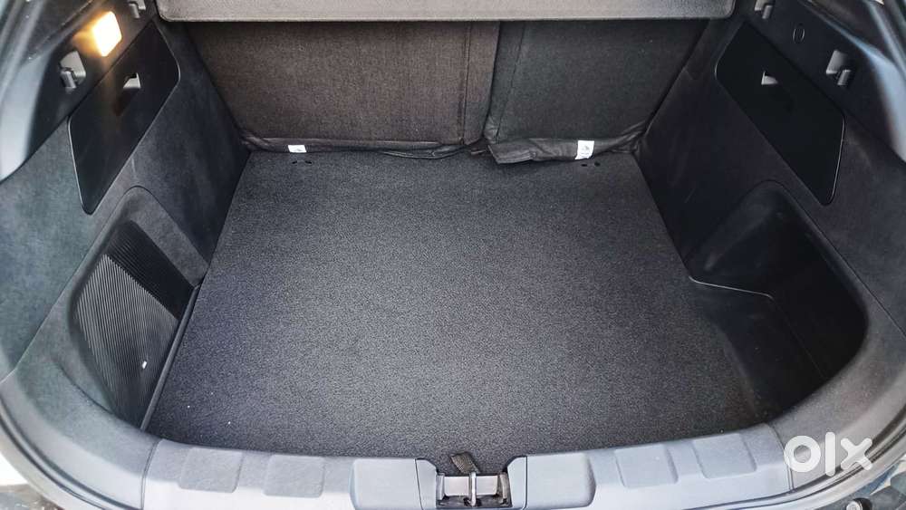 Tata Curvv Accomplished Plus A 1.2 Hyperion Gdi Petrol 6mt, 2025, Pe..