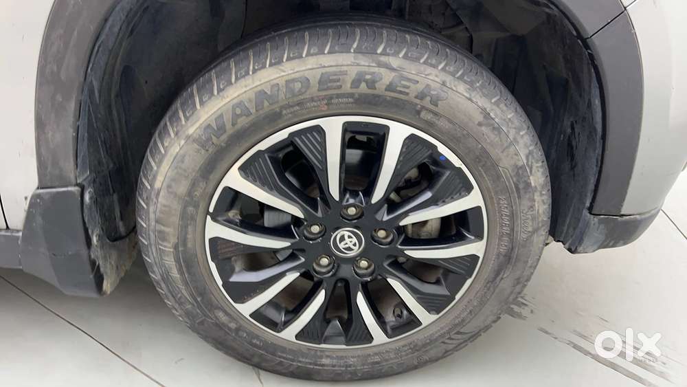 Toyota Urban Cruiser Cruiser Premium, 2022, Petrol