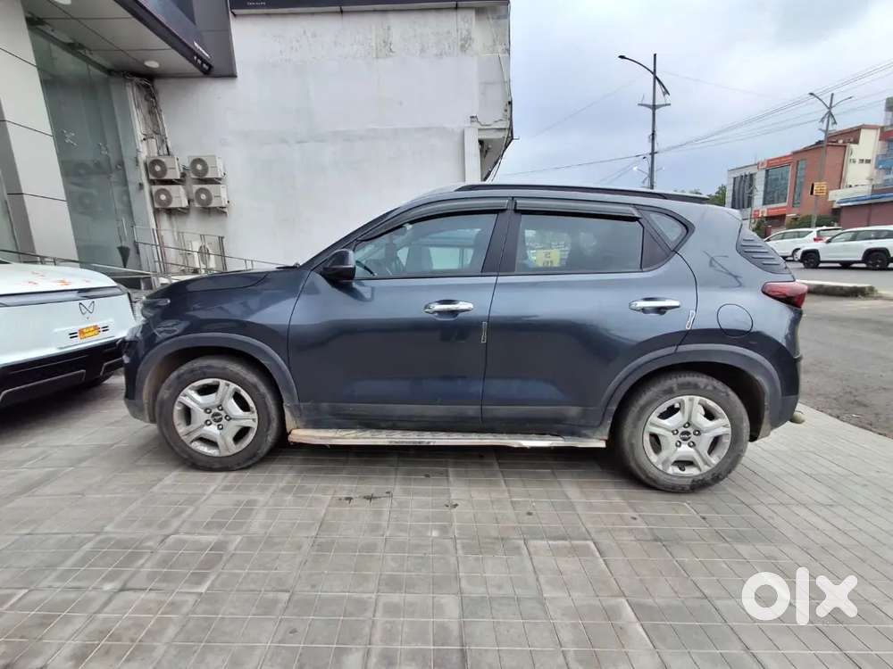 Kia Sonet Htk 2023 Petrol
