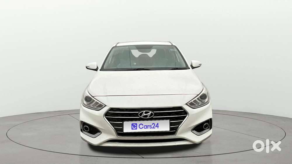 Hyundai Verna 1.6 Vtvt Sx, 2019, Petrol