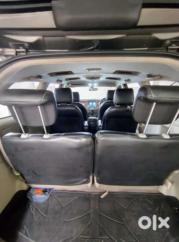 Toyota Innova 2012 Diesel 190000 Km Driven
