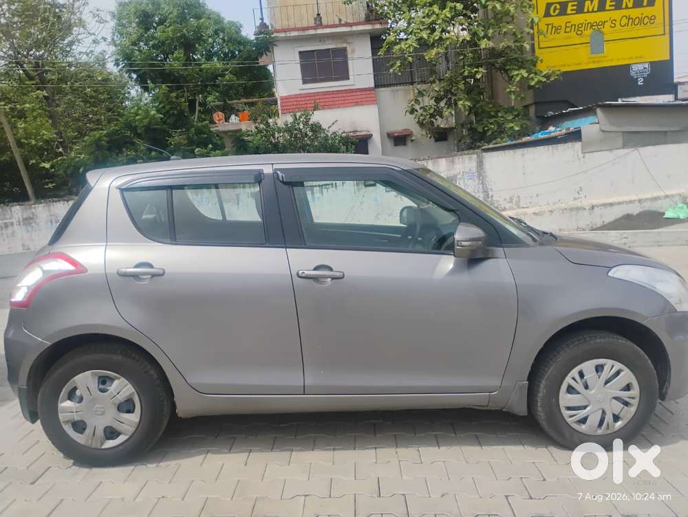 Maruti Suzuki Swift Dzire Vxi Optional, 2017, Petrol