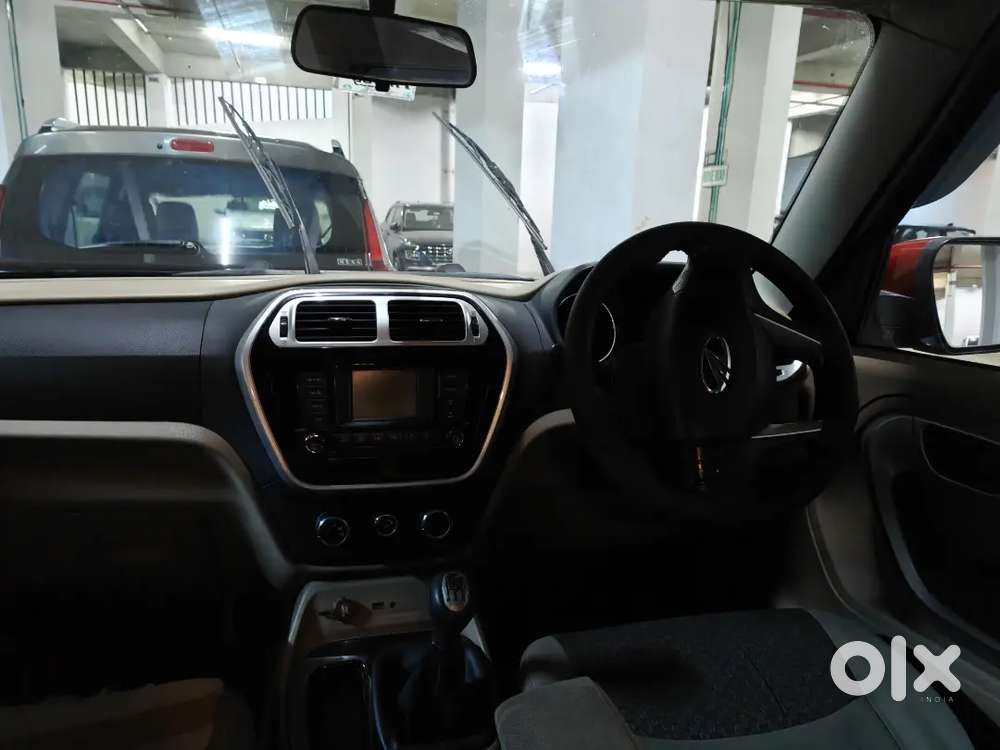 Mahindra Tuv300  2015 Diesel Manual 1st Owner