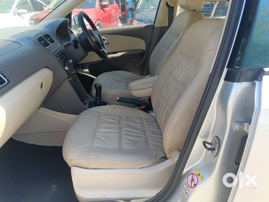 Volkswagen Vento 2010-2013 Petrol Highline, 2011, Petrol