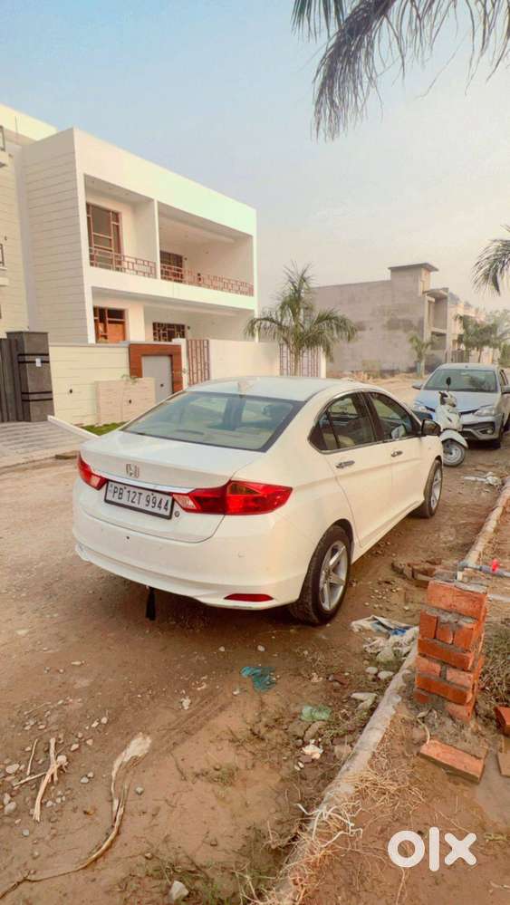 Good Condition Car New Tyre Allow With