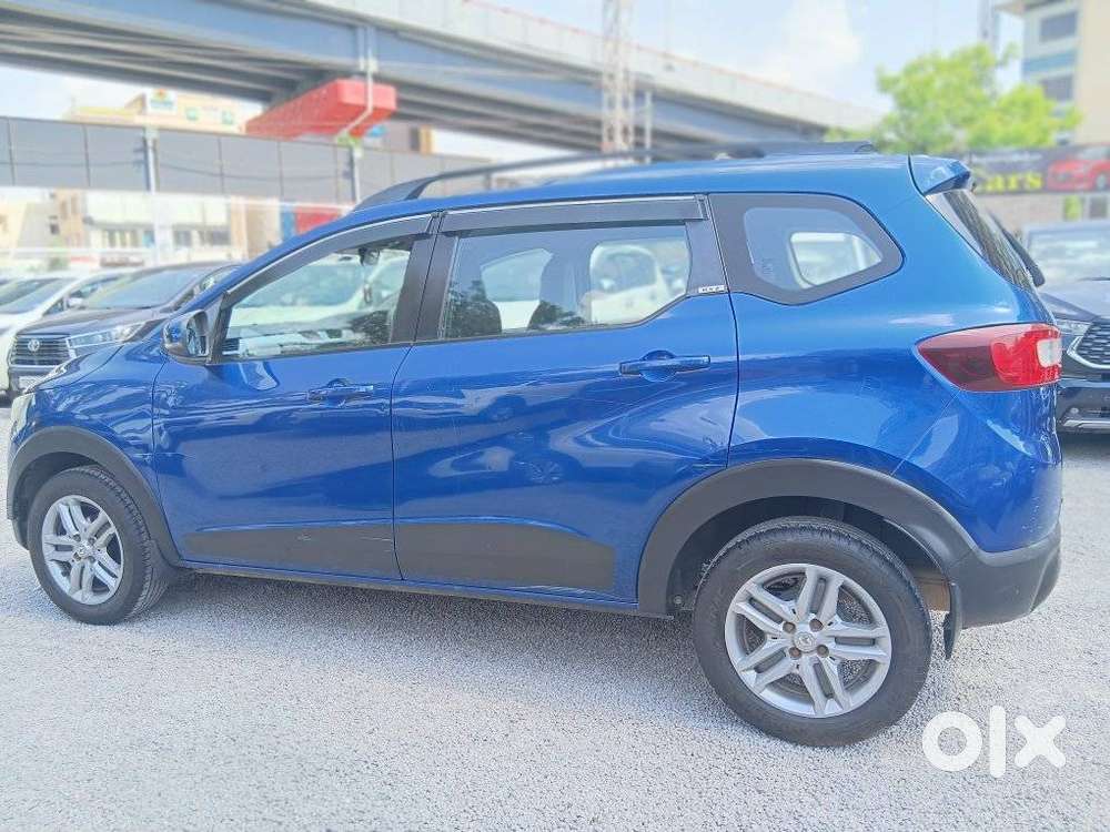 Renault Triber Rxz, 2021, Petrol