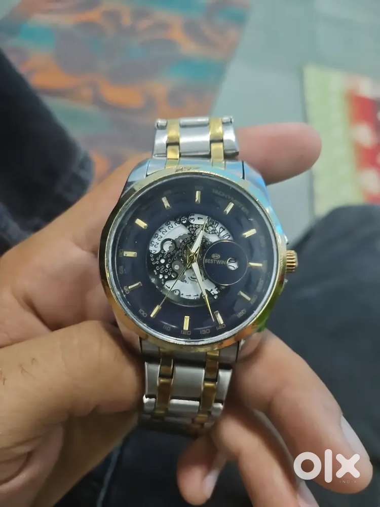 Watch date and time fashionable watch