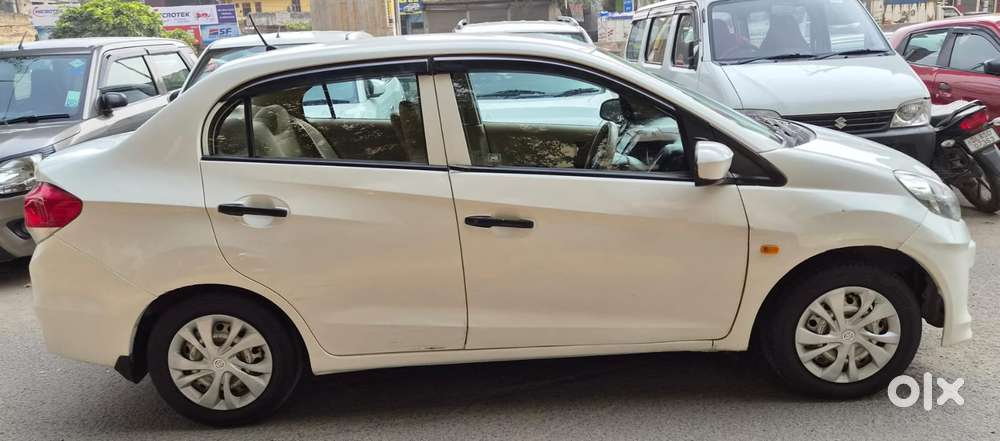 Honda Amaze S Mt I-vtec, 2015, Cng & Hybrids