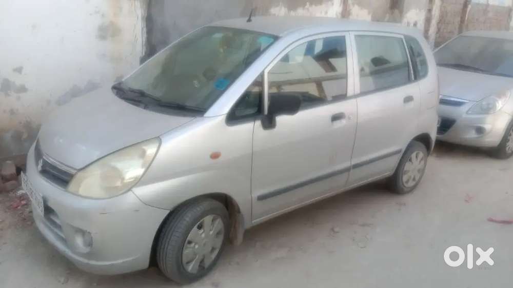 Maruti Suzuki Estilo 2009