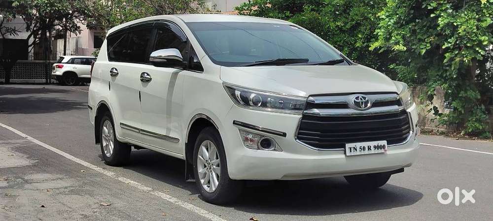 Toyota Innova Crysta 2.4 V 7 Str, 2016, Diesel