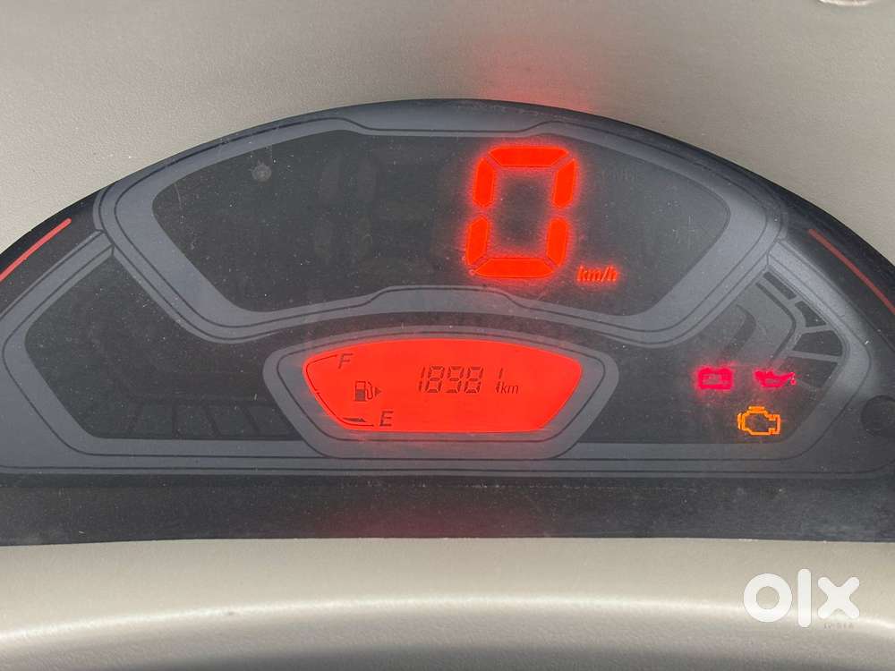 Maruti Suzuki Eeco 5 Str Ac (o), 2023, Petrol