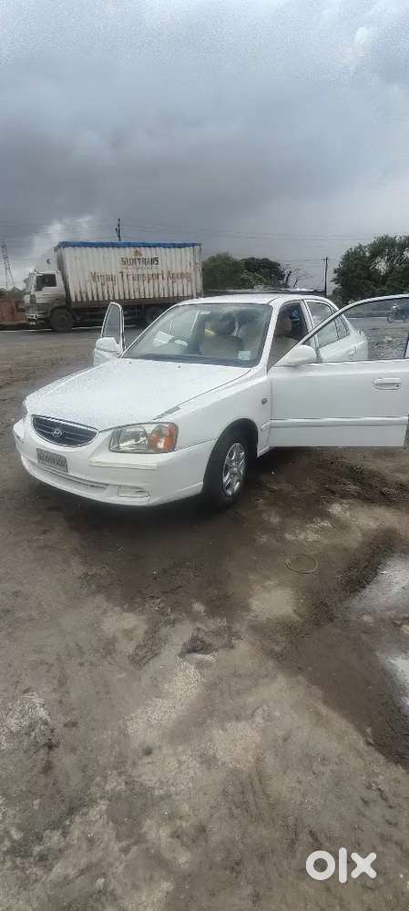 Accent Petrol - New Type, Battery, Screen