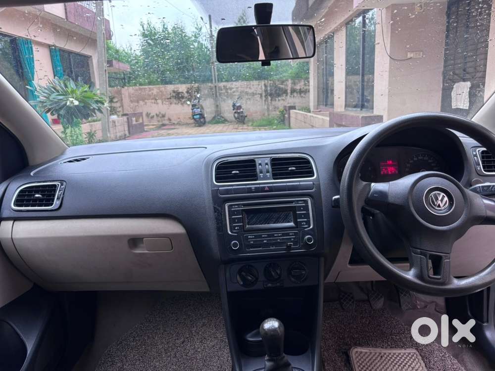 Volkswagen Polo 2013 Cng & Hybrids Well Maintained