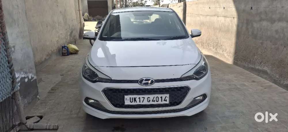 Hyundai I20 December2017 Reg. Diesal  Push Button Start
