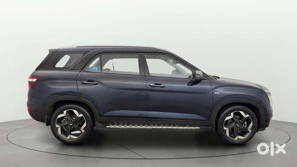 Hyundai Alcazar 2.0 Signature (o) Petrol At 6 Str, 2022, Petrol