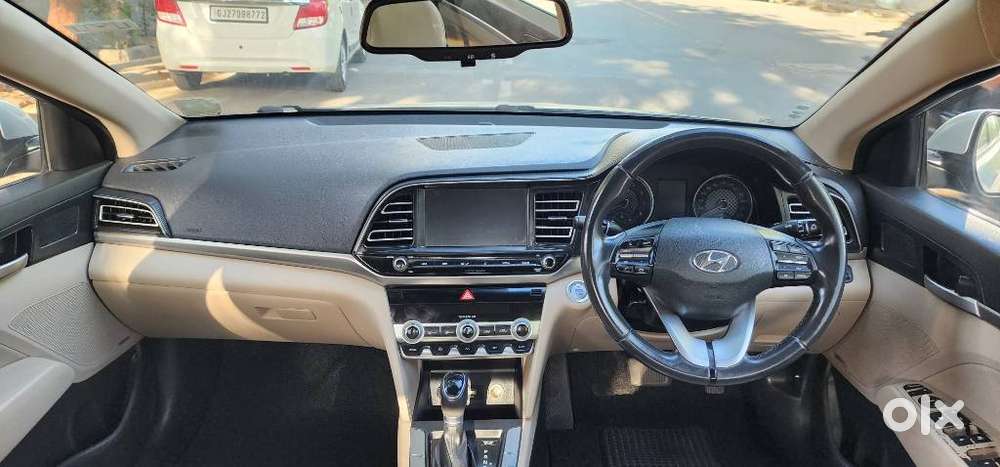 Hyundai Elantra Vtvt Sx At, 2020, Petrol