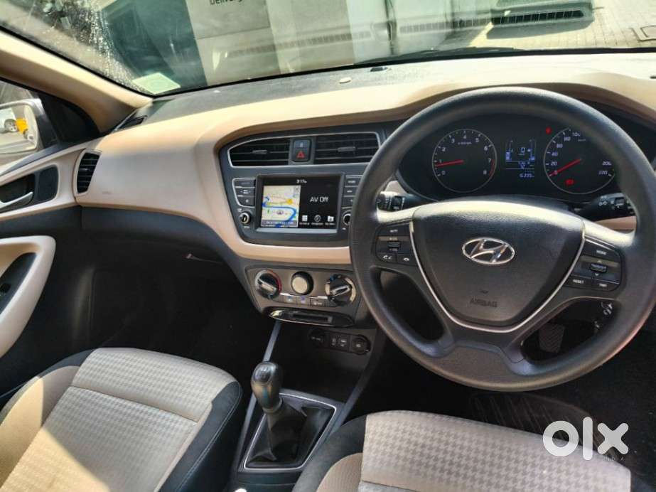 Hyundai I20 Sportz 1.2 Bs-iv, 2019, Petrol