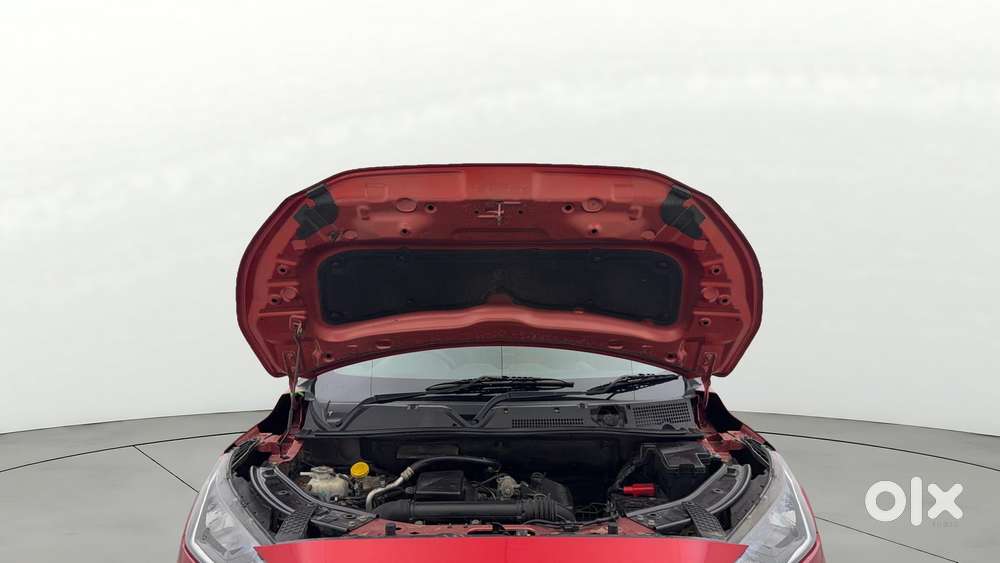 Nissan Magnite 1.0 Xv, 2023, Petrol