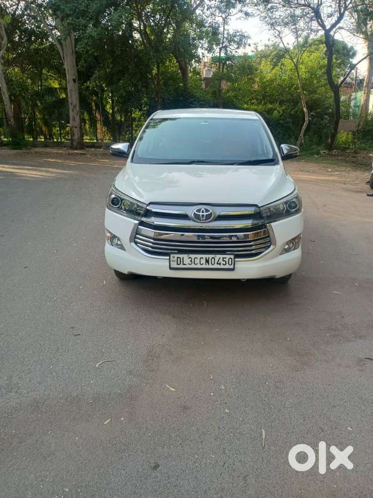 Toyota Innova Crysta 2.4 V 7 Str, 2017, Diesel