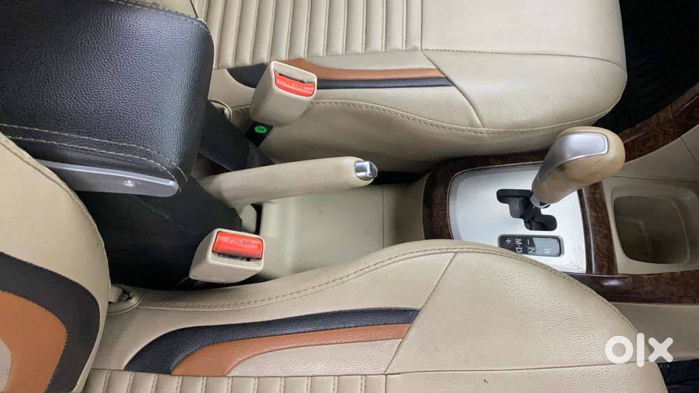 Maruti Suzuki Swift Dzire Amt Zdi, 2017, Diesel