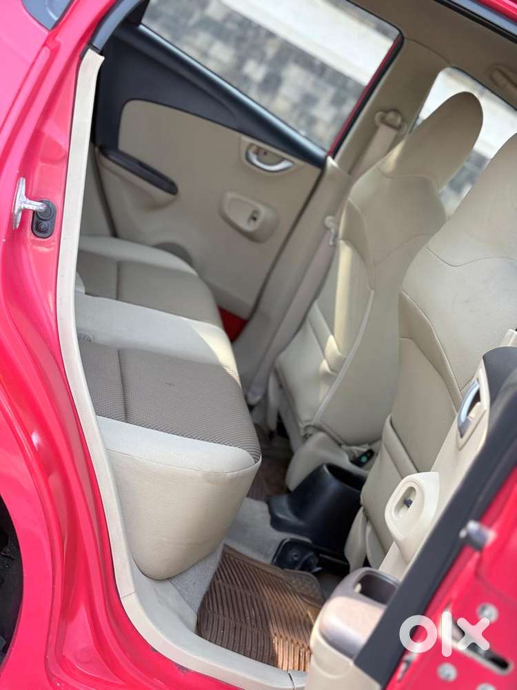 Honda Brio 2011-2013 V Mt, 2013, Petrol