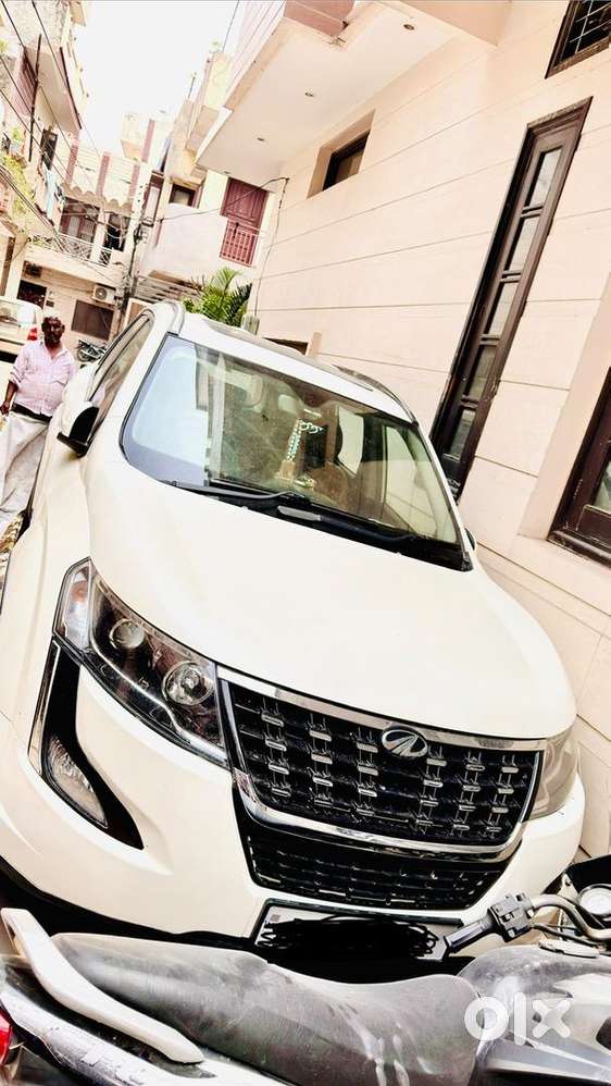 Mahindra Diesel Car 2018 Fst Owner All Orgnl Sunroof Model Full Insure