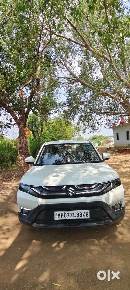 Maruti Suzuki Brezza 2024 Petrol 29390 Km Driven