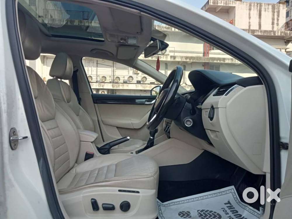 Skoda Octavia 1.8 Tsi Style Plus At, 2016, Petrol