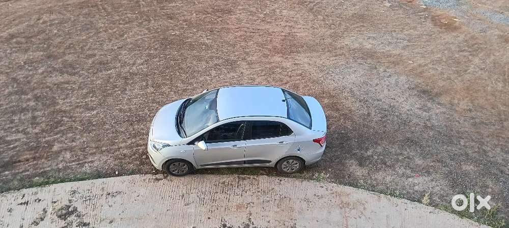 Hyundai Xcent 2017 Diesel 99000 Km Drive 1lak Sarvice Done