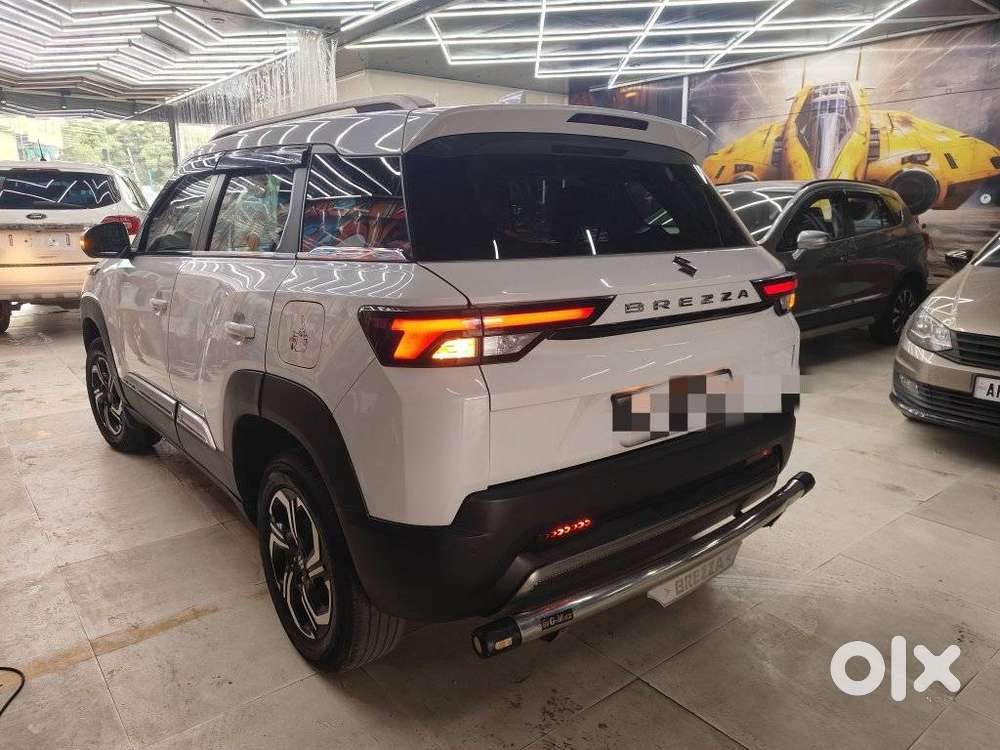 Maruti Suzuki Brezza 1.5 Vxi Smart Hybrid, 2024, Petrol
