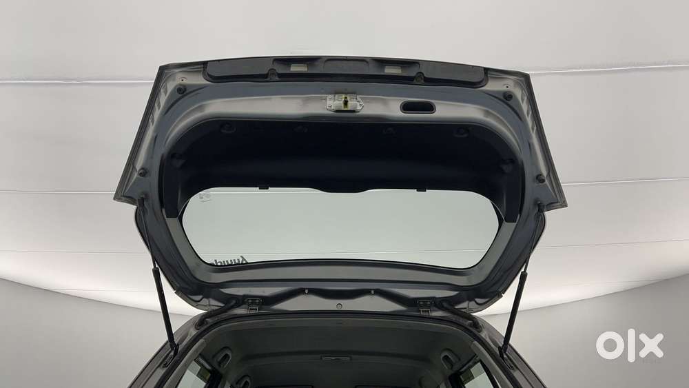 Maruti Suzuki Swift Vvt Vxi, 2012, Petrol