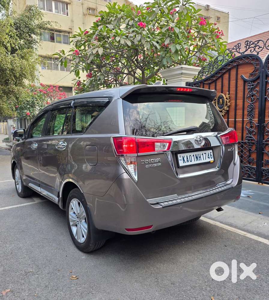 Toyota Innova Crysta 2.8 Gx Automatic 8 Str, 2019, Petrol