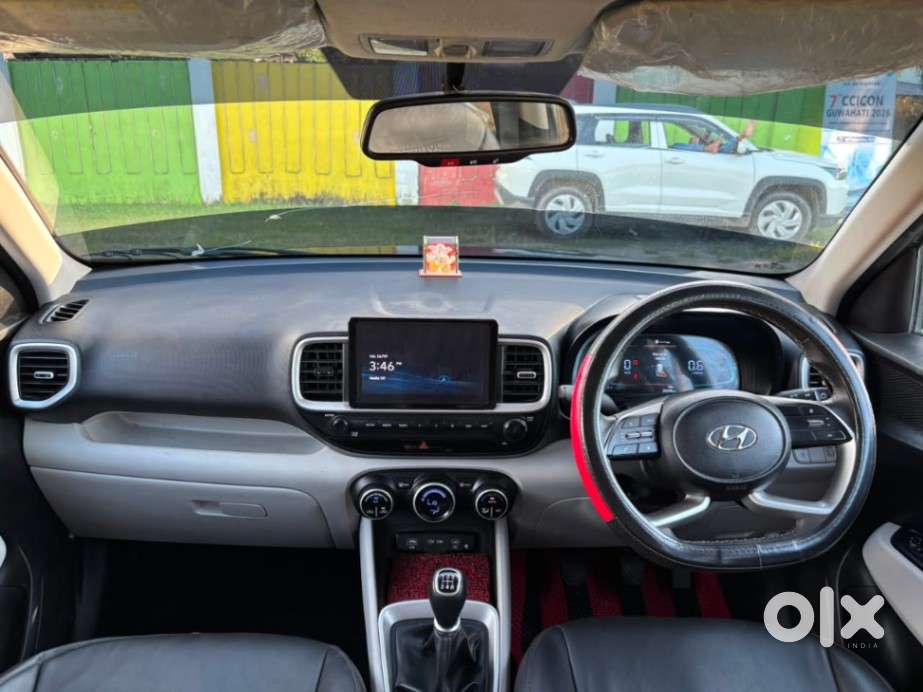 Hyundai Venue Sx Mt, 2022, Petrol