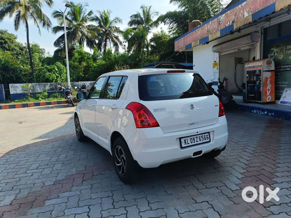 Maruti Suzuki Swift 2004-2010 Vxi Bsiv, 2010, Petrol