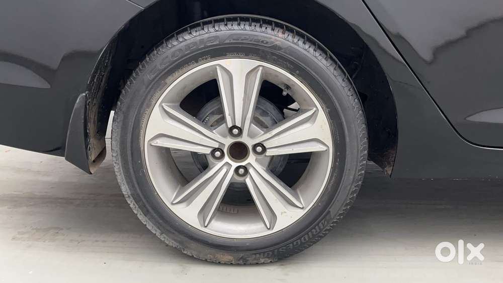 Hyundai Verna [2015-2017] Fluidic 4s 1.6 Crdi Sx (o) At, 2018, Petro..