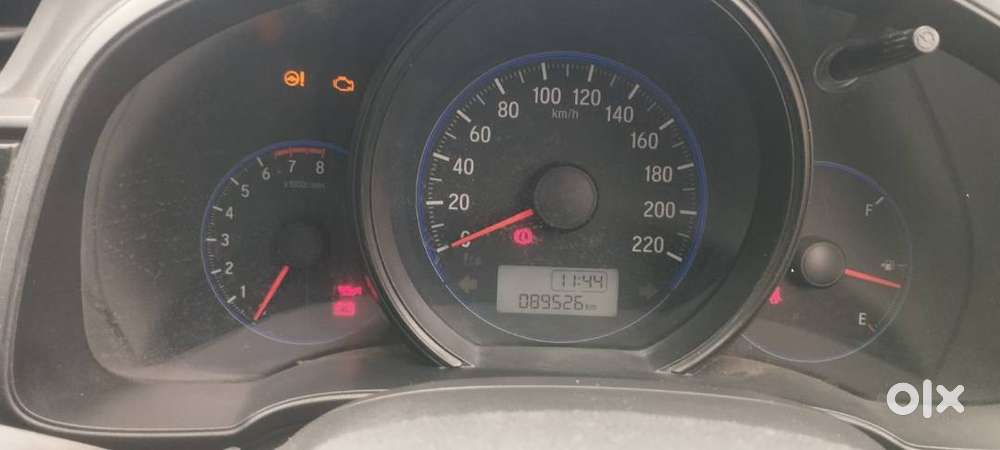 Honda Jazz1.2 Smt White 2016 Model